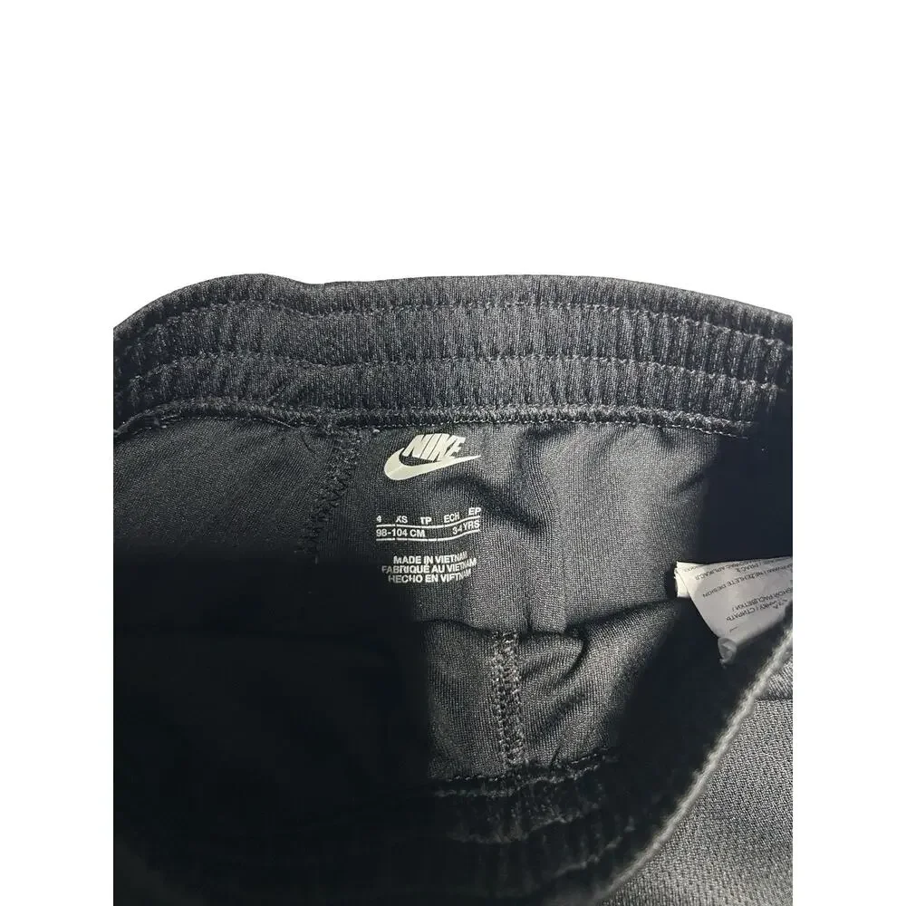 Nike Boys Black Athletic Shorts Size XS 3-4 Years Dri-FIT Active Mesh Logo Kids